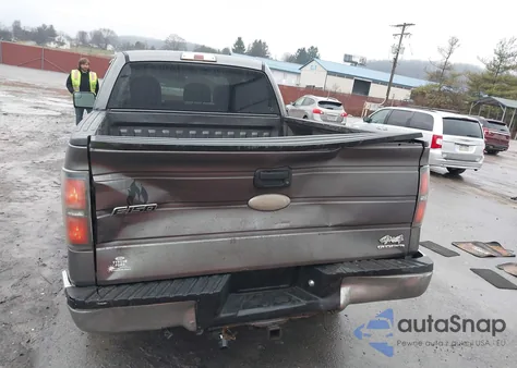 2011 Ford F150 Super Cab z USA, uszkodzony, nr VIN 1FTFX1EF8BFD05836